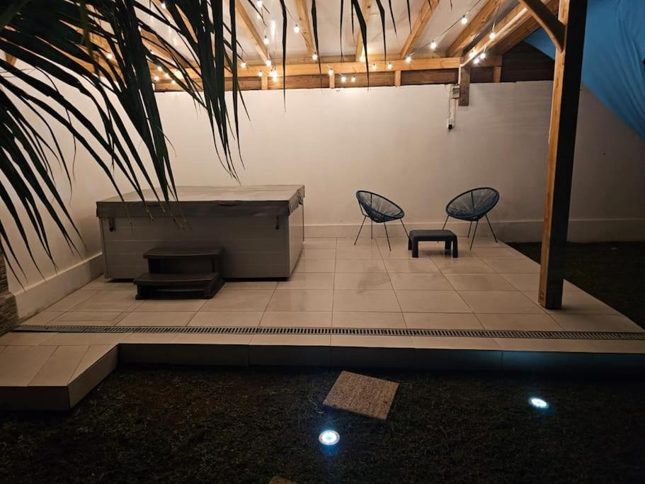 Sweet Colibri Apartment Saint-Pierre Luaran gambar
