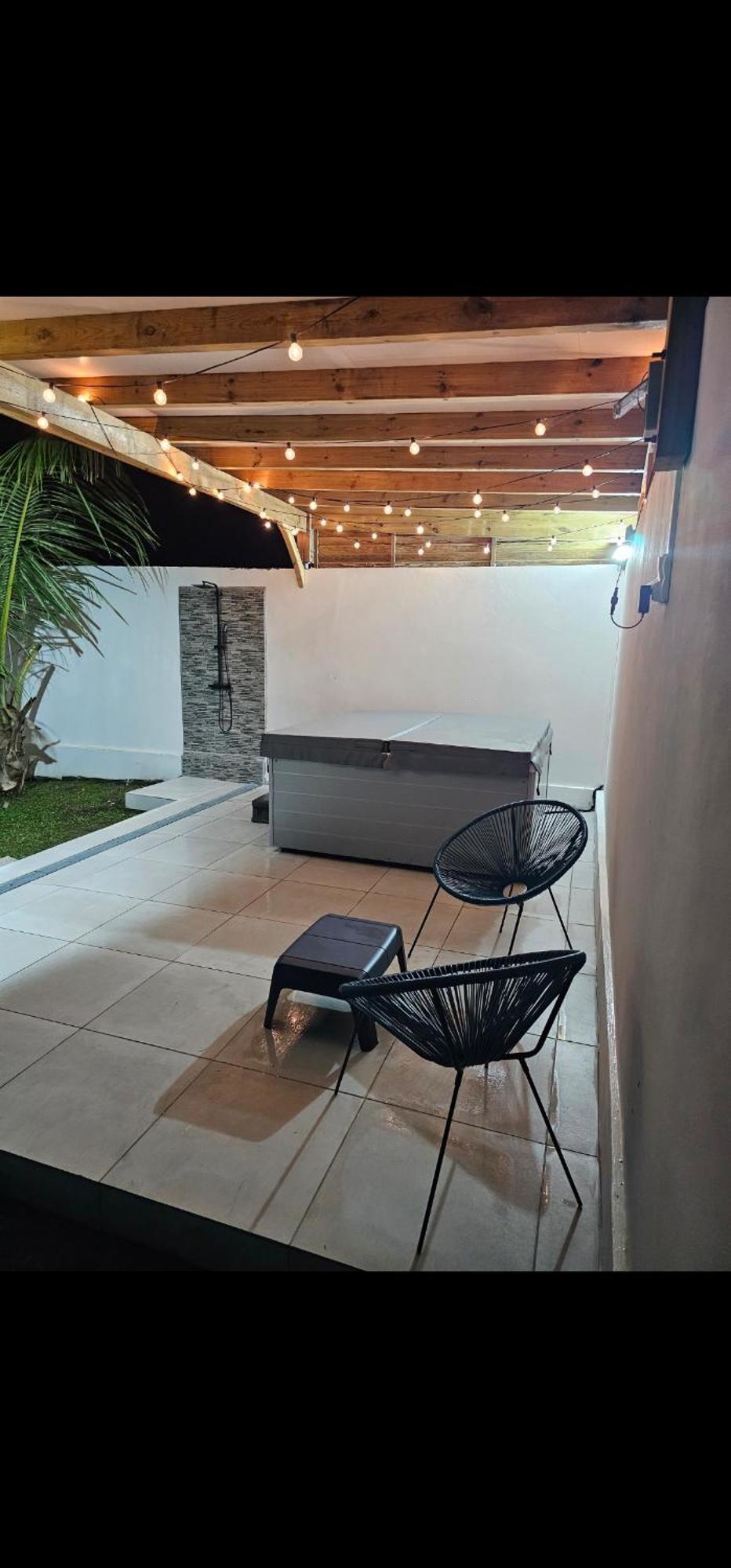 Sweet Colibri Apartment Saint-Pierre Luaran gambar